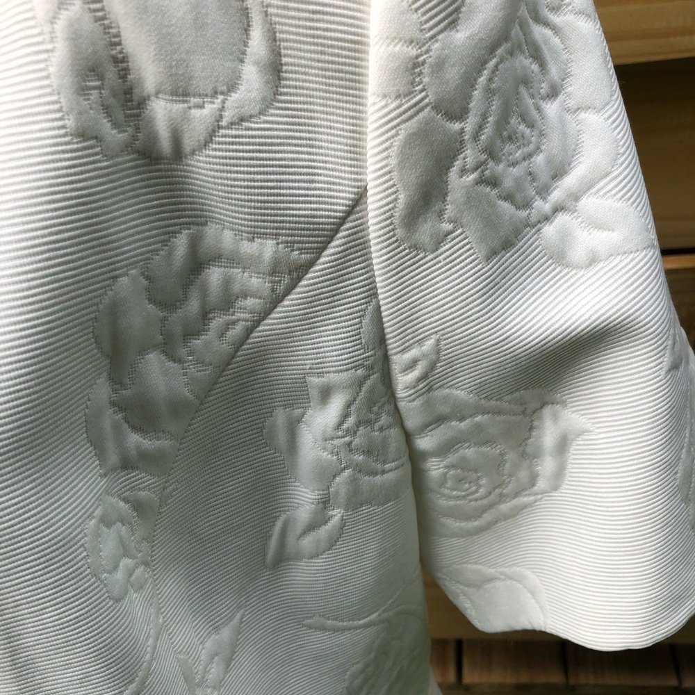 Albert Nipon Suit Size 16 - image 6